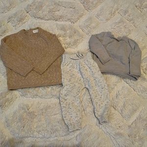 2 Quincy Mae Sweaters & 1 pair of pants